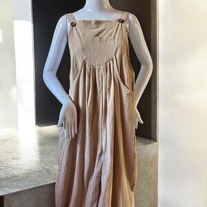 ✨ Boho-Inspired Beige Utility Jumpsuit – Size M (NWT) ✨